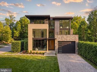 2717 Tennyson St NW, Washington, DC 20015