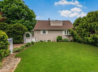 90 Remsen Circle, Yonkers, NY 10710