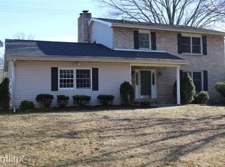 2917 Saint Marys Dr, Midland, MI 48640
