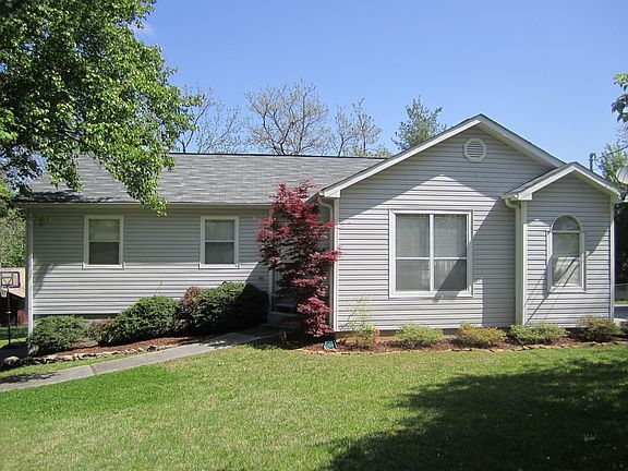 2nd image of 5623 Aloha Ave