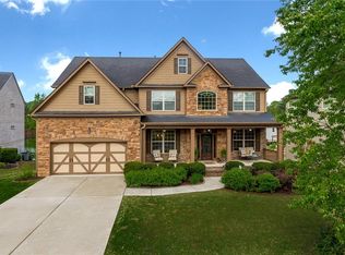 304 Lakestone Lndg, Woodstock, GA 30188