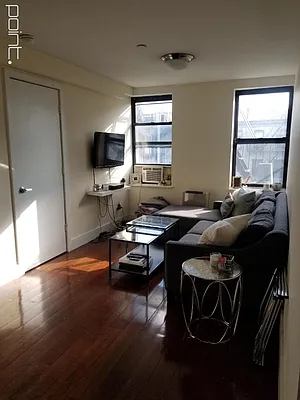 Rented by Point NYC | media 4