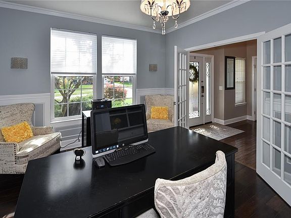 4th image of 5680 W Longridge Dr
