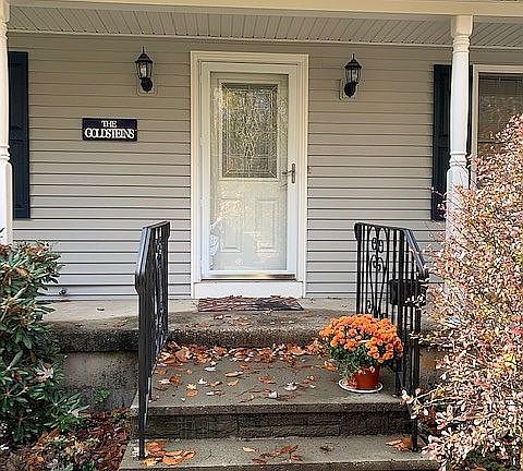 3rd image of 600 Ferndale Ln