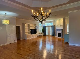 883 Hill Roost Rd, Tallahassee, FL 32312