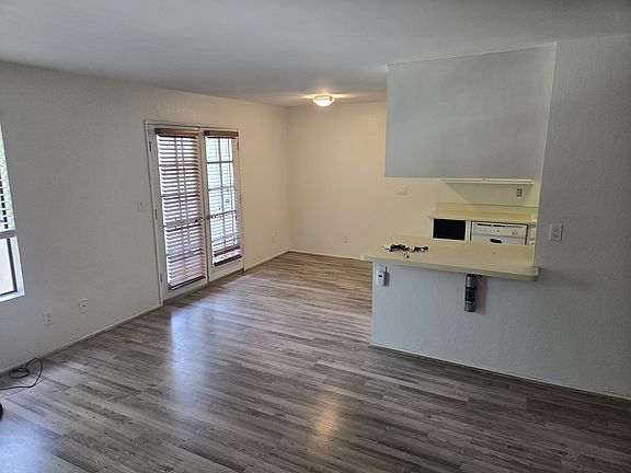 2nd image of 5006 Collwood Way Unit 92