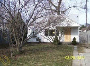 5354 Weddell St, Dearborn Heights, MI 48125
