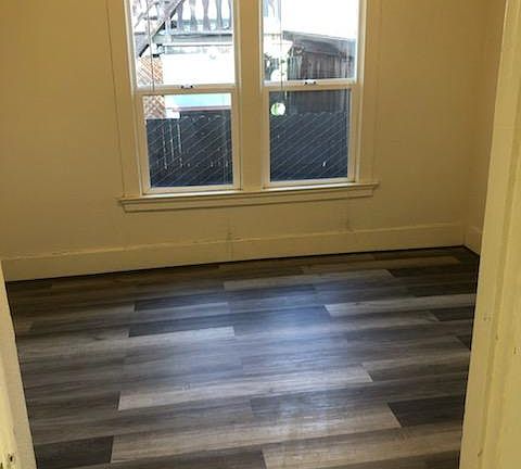 3rd image of 135 Fox Ave #135