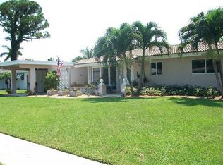 197 SW 7th Ter, Boca Raton, FL 33486