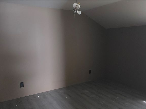 4th image of 2143 Central Parkway Ave SE