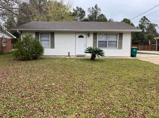 115 Alicia St, Pass Christian, MS 39571