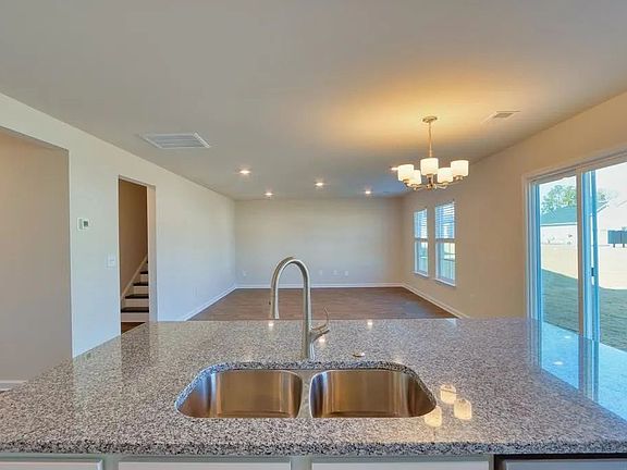 5th image of 5192 Benenhaley Rd