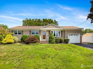 1125 Charter St, Piscataway, NJ 08854