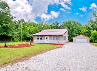 8151 Oak Run Dr N, Dahinda, IL 61428