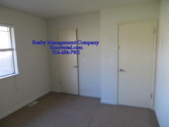 5th image of 4744 Greenholme Dr APT 2
