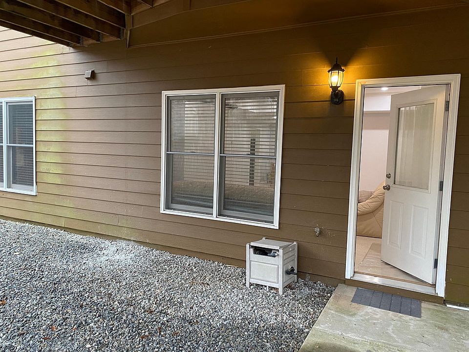 1st image of 1653 Wheatstone Dr #Basement
