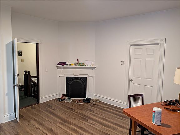 4th image of 116 & 118 S Cliff St
