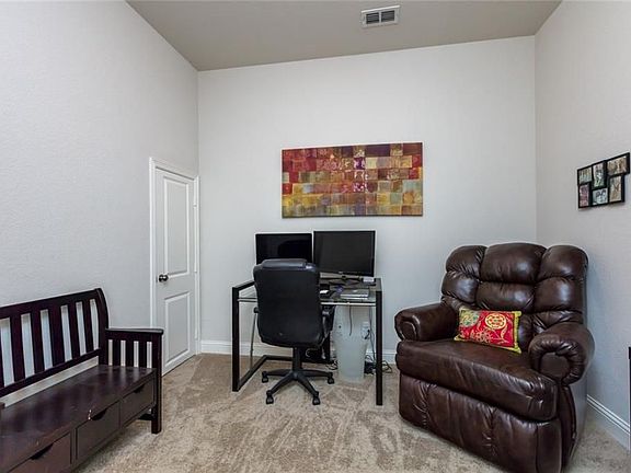4th image of 9705 Mullins Crossing Dr