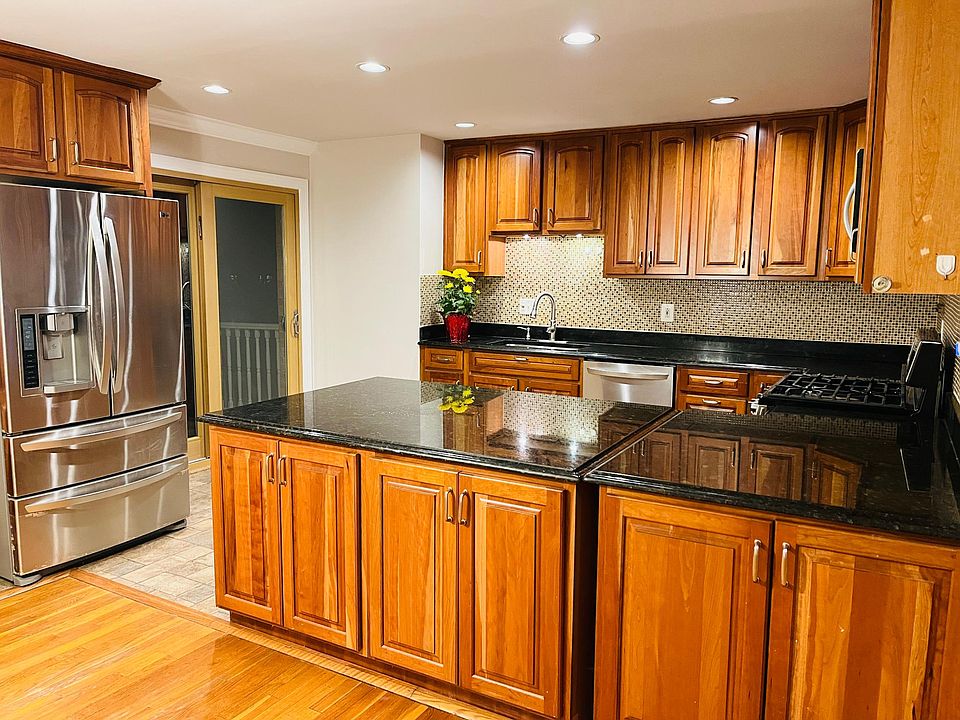 1st image of 6910 Bright Ave