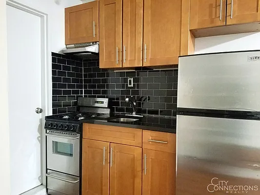 Rented by City Connections Realty | media 21