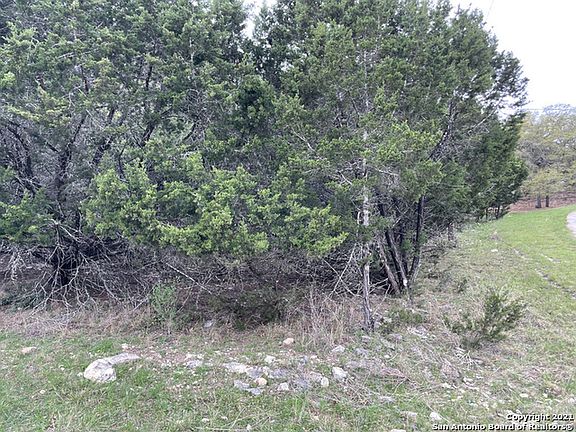 2nd image of Trail Ridge Dr
