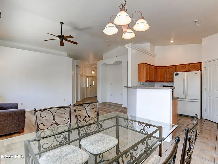 5520 N Bronco Ln — Photo 11