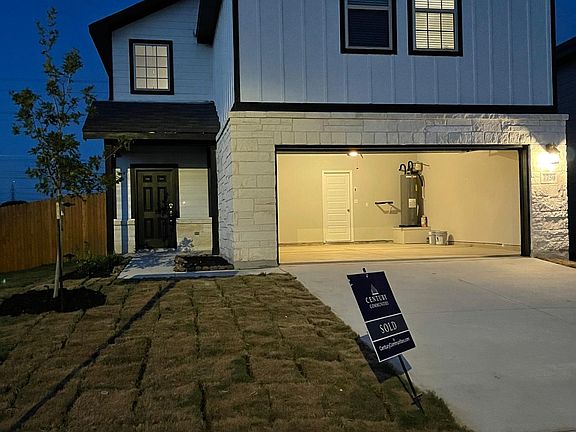 2nd image of 7750 Chatham Pl