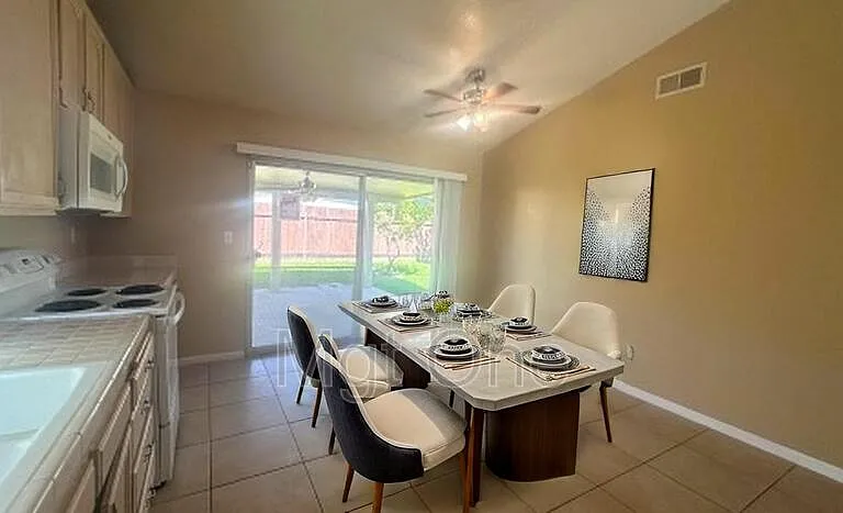 4259 Redstar Ct — Photo 5