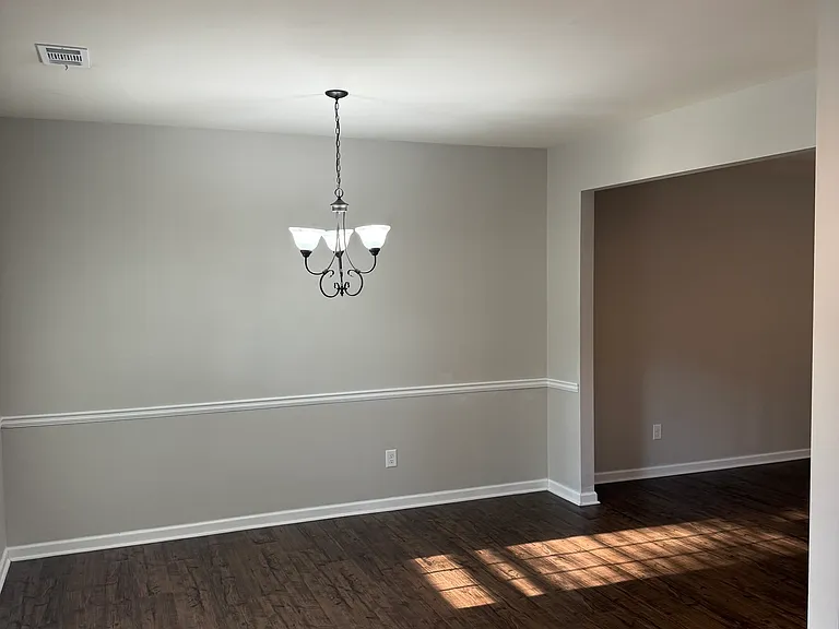 241 Coral Cir — Photo 15