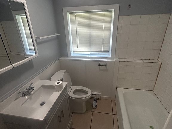 5th image of 500 West St #2