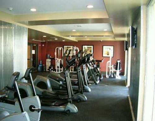 5th image of 520 SE 5th Ave APT 2110