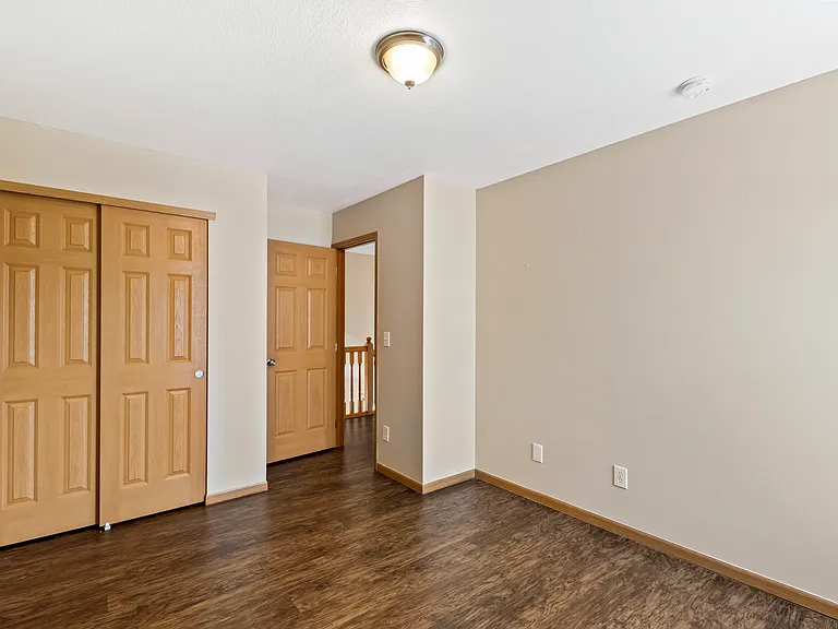 77 W Fieldstone — Photo 11