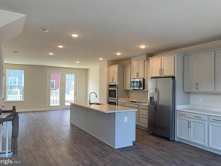 10632 Hinton Way — Photo 4