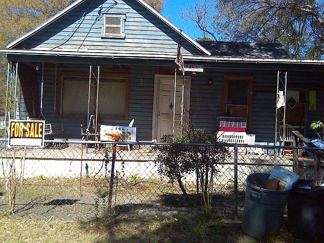 1st image of 2641 Broadway Ave