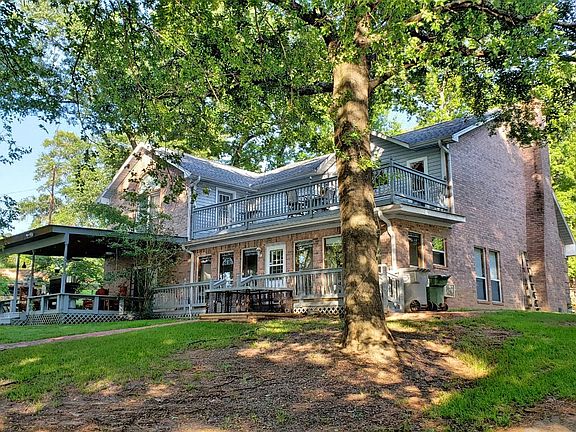 2nd image of 15134 Saline Cir