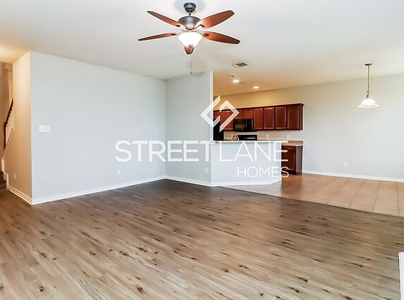 5th image of 6100 Bullhead Dr