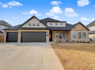 1151 Canyon Maple St, Centerton, AR 72719