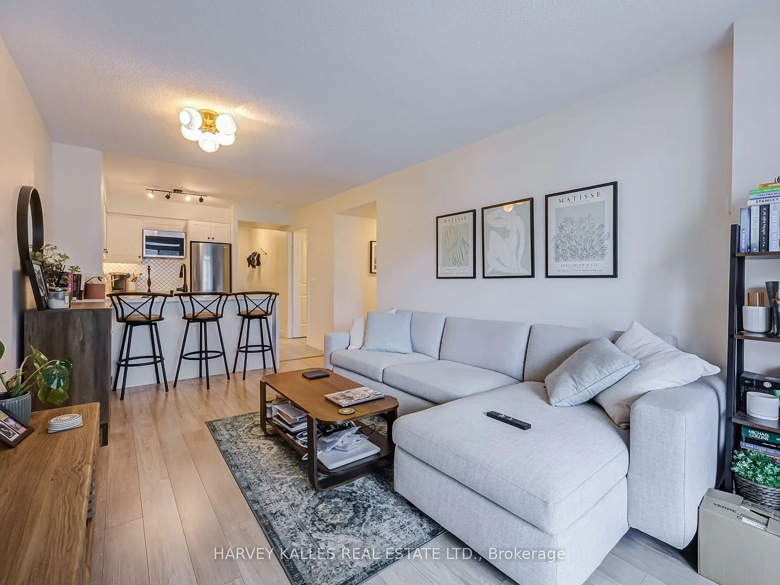 50 Lynn Williams St — Photo 1
