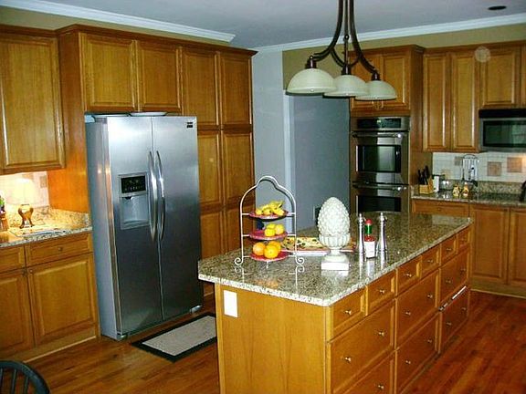 4th image of 5525 Dunroven Way