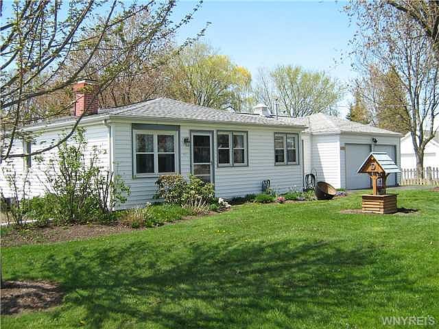 1st image of 437 Sunset Dr