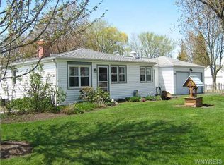 437 Sunset Dr, Hamburg, NY