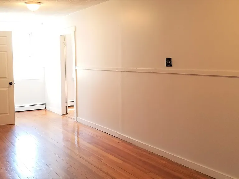 32-34 Salem St #3 — Photo 10