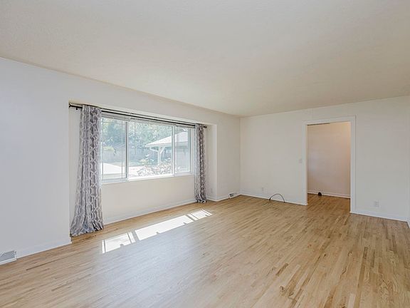 3rd image of 6516 E Farmview St