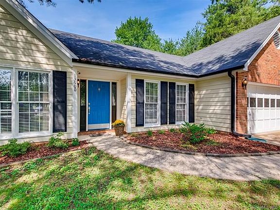3rd image of 13600 Merton Woods Ln