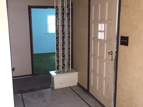 2nd image of 6349 Hazelwood Ave