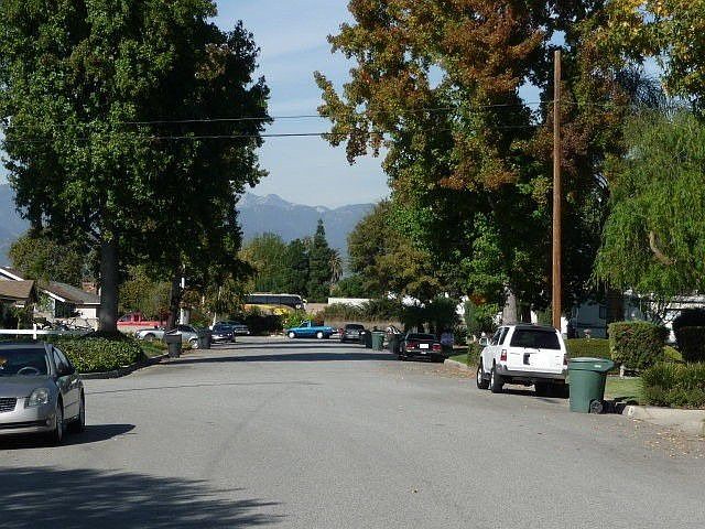 2nd image of 200 S Ashdale St