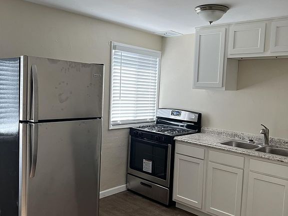 4th image of 1508 N 9th Ave #1