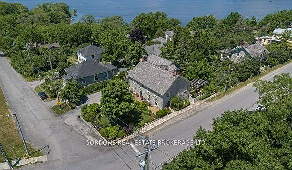 2nd image of 236 James St