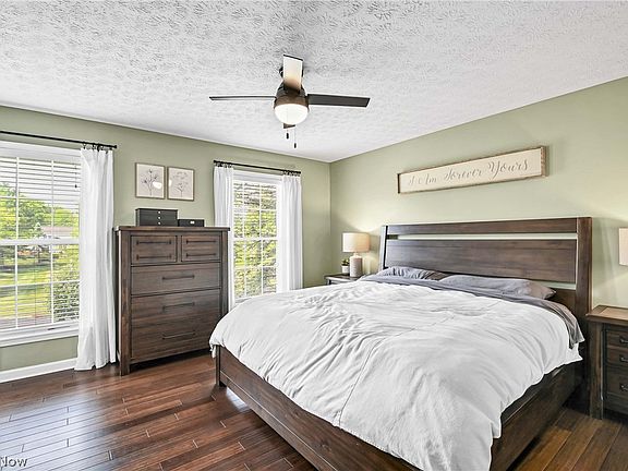 4th image of 149 Brentwood Dr