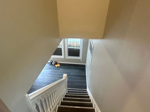 3rd image of 3900 W 23rd St